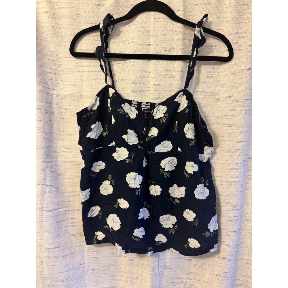 Abercrombie & Fitch Navy Blue White Floral Ruffle Strap Smocked Cami Top Large
